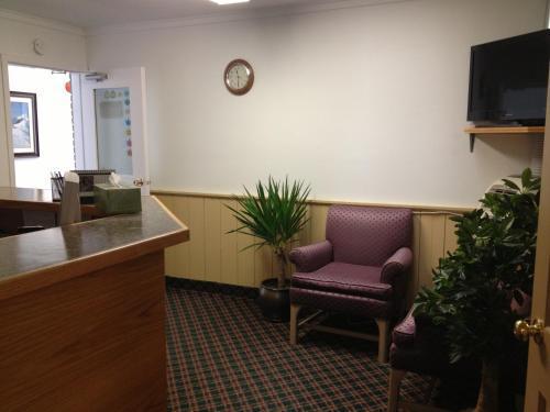 Milestone Motel Колингууд Екстериор снимка